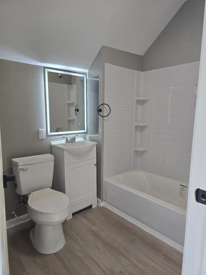 821 Frederick St #1 - Photo 5 of 21