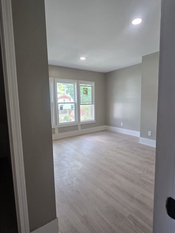 821 Frederick St #1 - Photo 7 of 21