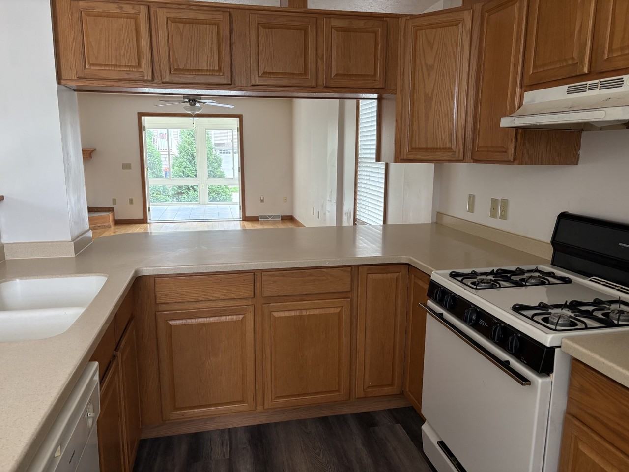 4103 Wood Hills Dr #1 - Photo 3 of 10