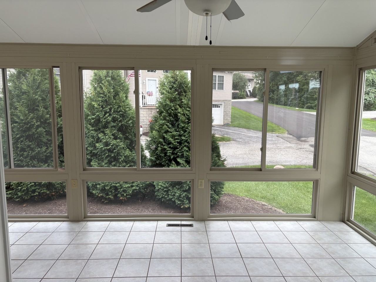 4103 Wood Hills Dr #1 - Photo 5 of 10