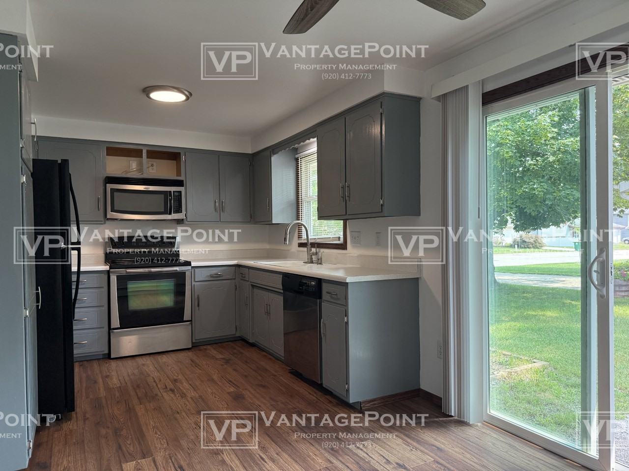 1711 Edgehill Dr #1711 - Photo 4 of 19