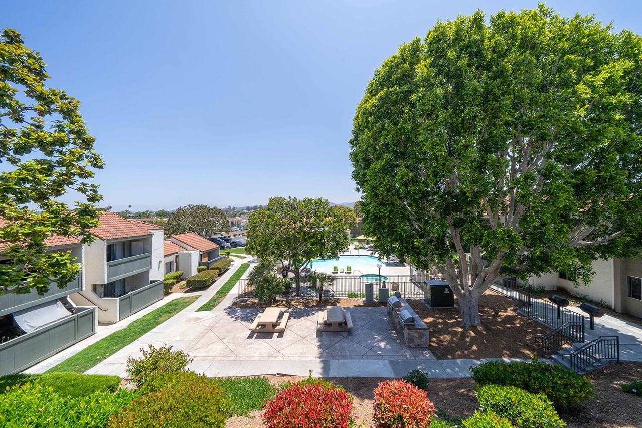 Hidden Hills - Photo 7 of 29