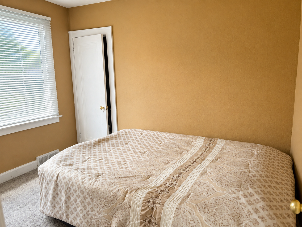 14877 Lesure St #1 - Photo 4 of 13