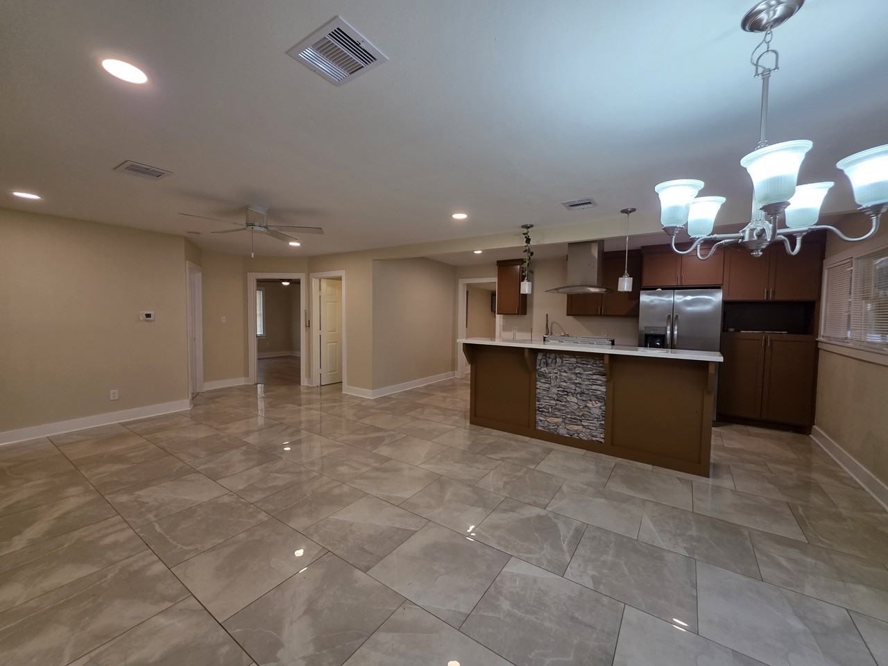 522 E Davilla Ave #1 - Photo 5 of 50