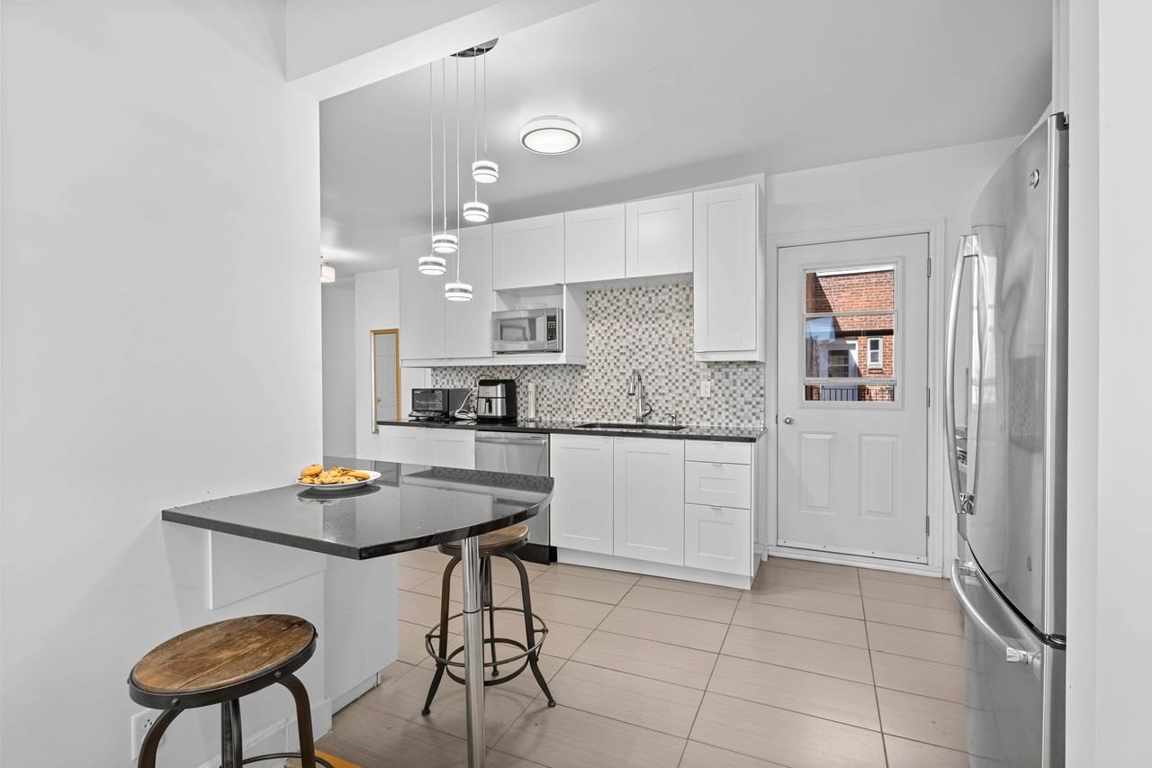 5031 Rue Sherbrooke Ouest #7 — photo 3
