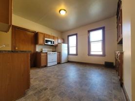 421-425 Washington - Photo 1 of 1