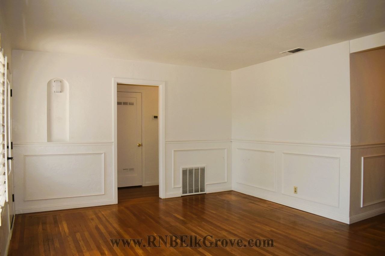 6661 9th Ave - Photo 5 of 21