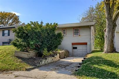 5120 N 48th St #1 - Photo 2 of 21