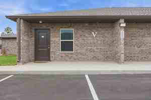 featured image of 125 Oakley Pl
