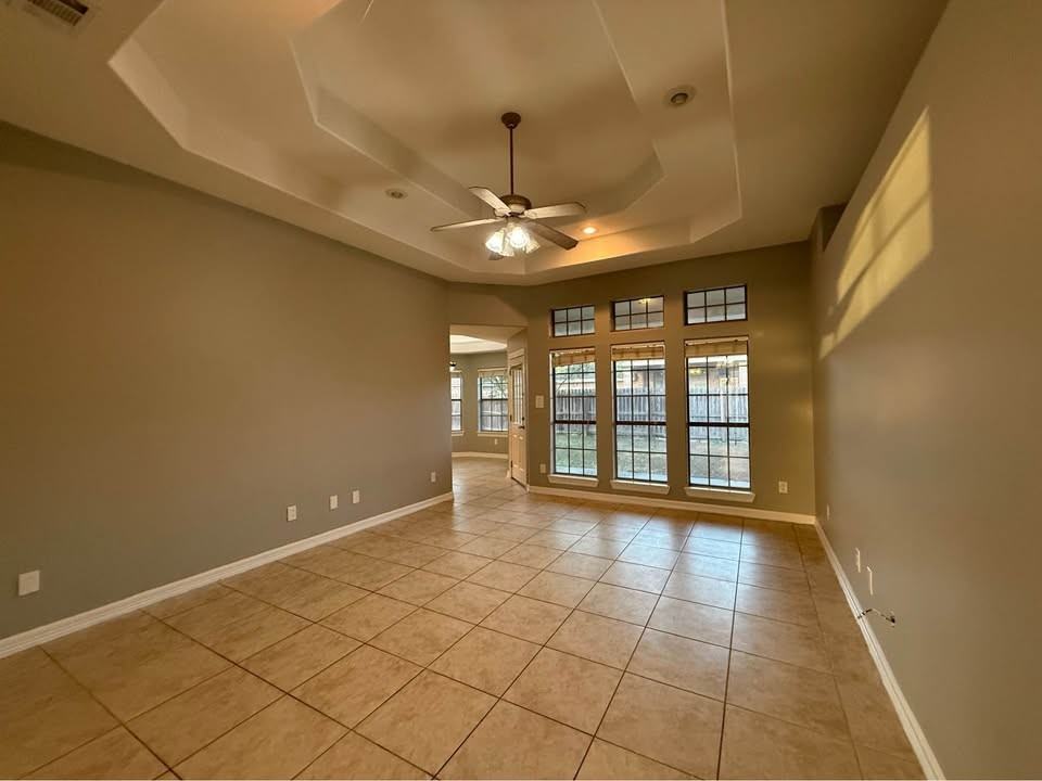 2204 N 48th St #1 - Photo 2 of 12