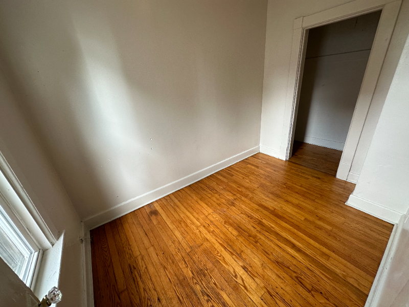 1312B Maryland Ave #1312B - Photo 3 of 10