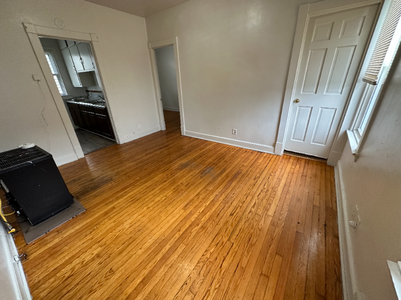 1312B Maryland Ave #1312B - Photo 4 of 10
