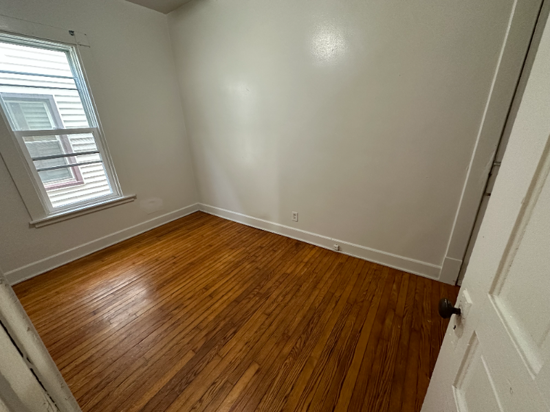 1312B Maryland Ave #1312B - Photo 6 of 10