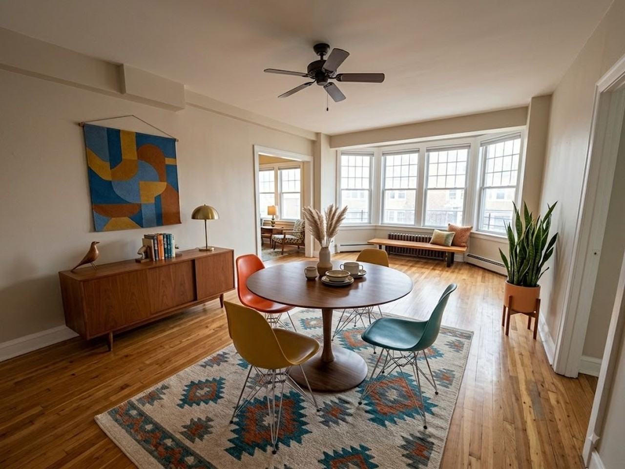 Llanhurst Apartments - Photo 3 of 15