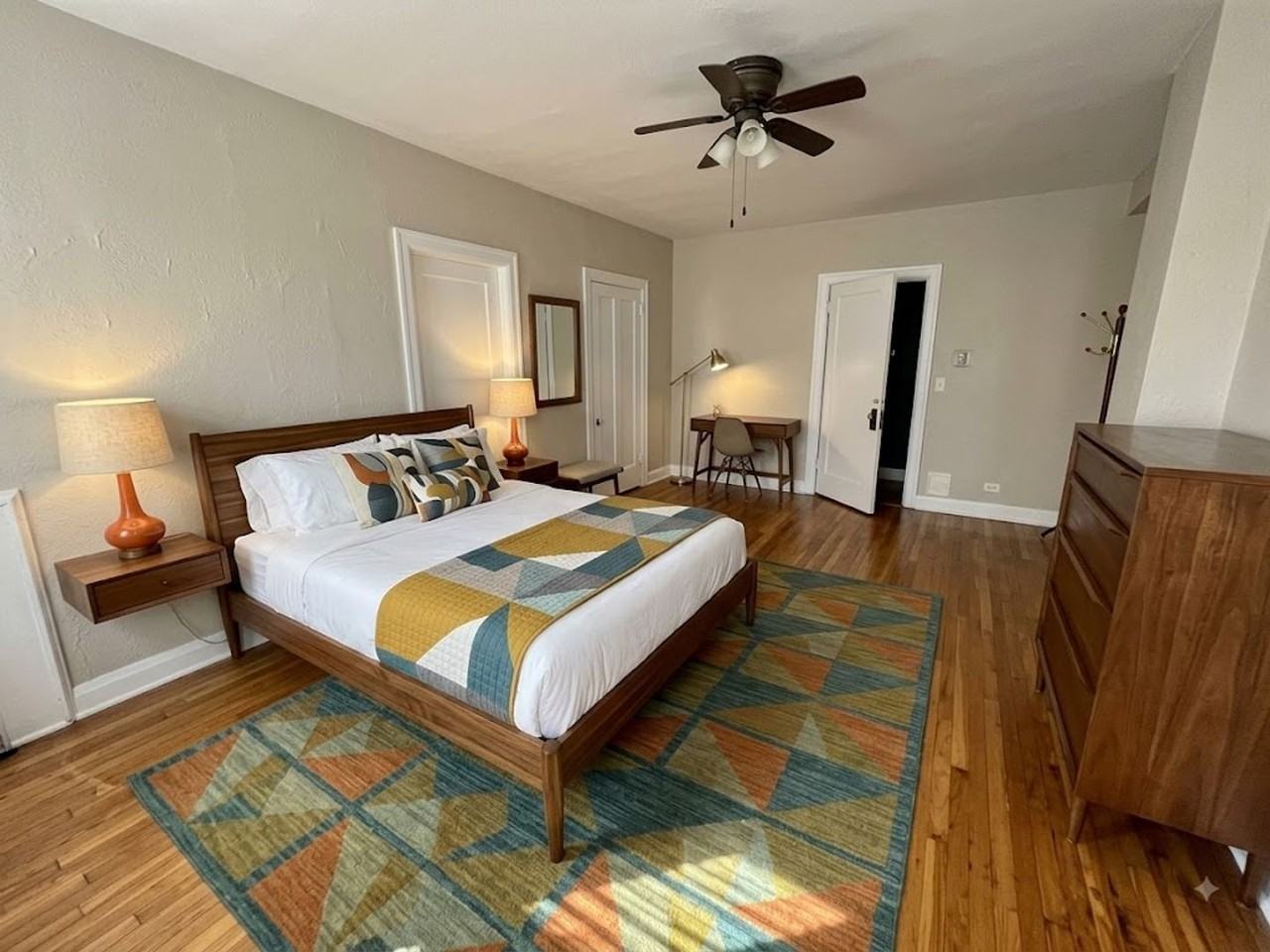 Llanhurst Apartments - Photo 5 of 15