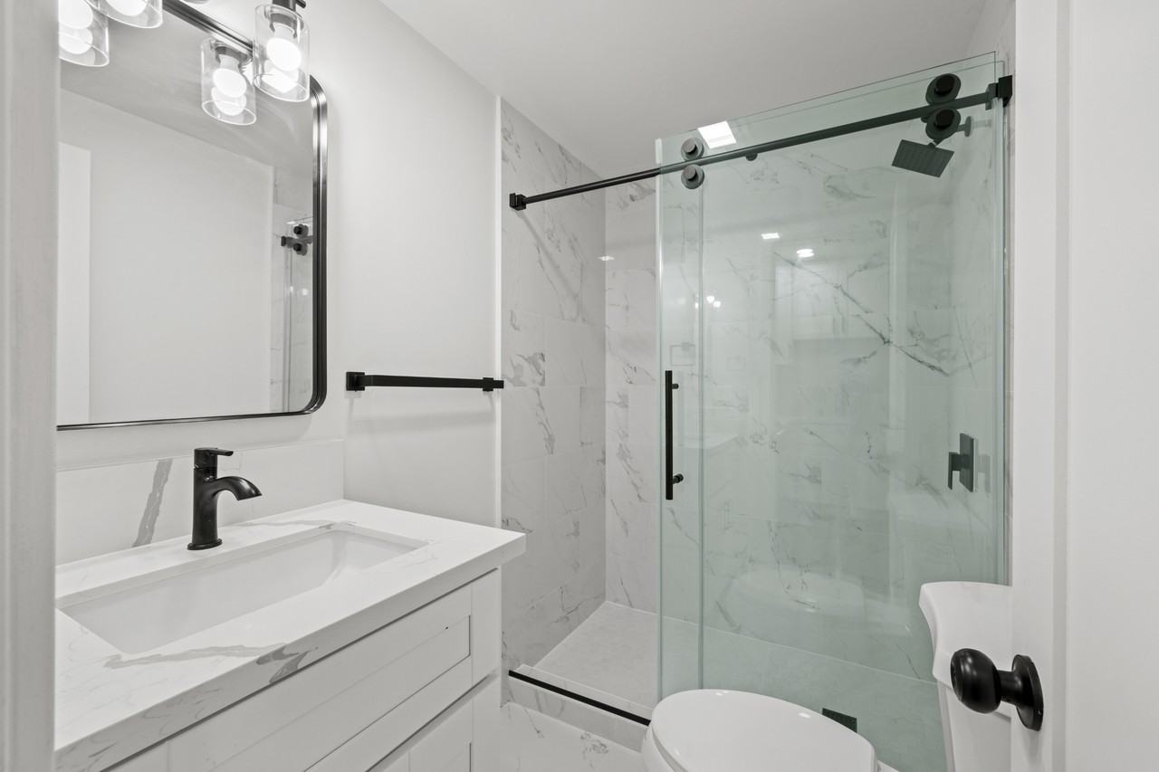 3935 Louisiana Street - 3935 1/2 #3935-1-2 - Photo 4 of 7