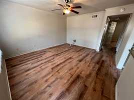 featured image of 902 Park Ln