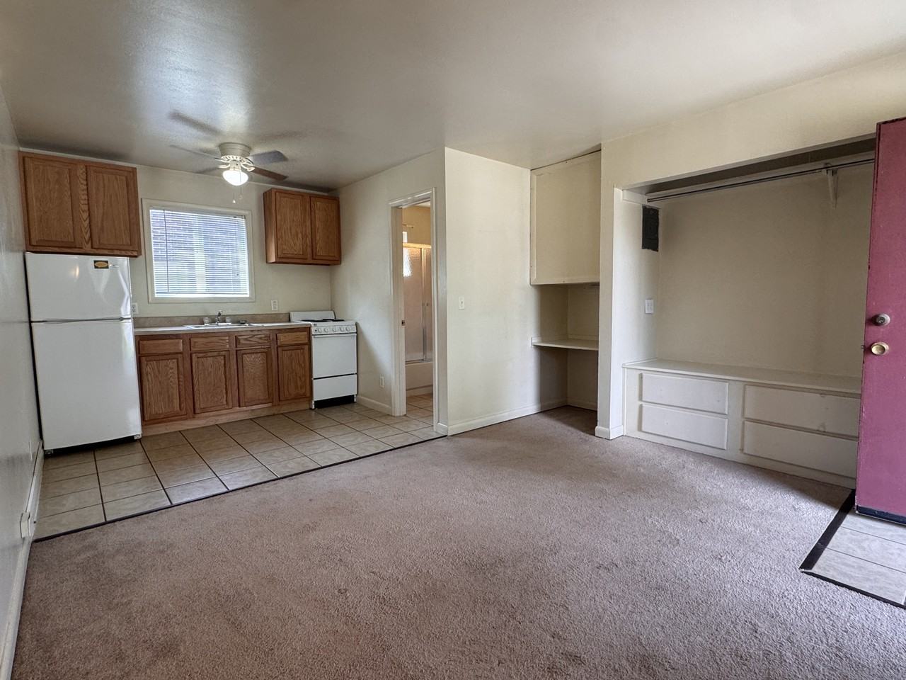510 S Hays Ave #11 - Photo 3 of 8