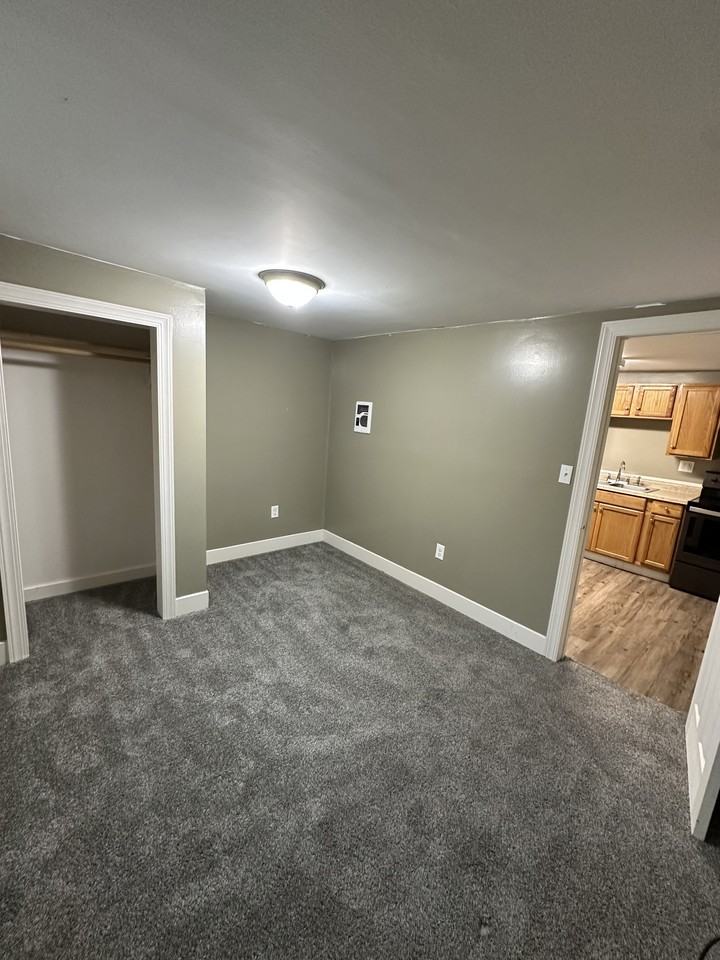 620 S Gharkey St #1 - Photo 5 of 9
