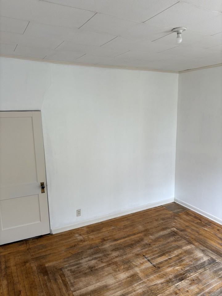 26 E Sebree St #1 - Photo 3 of 10