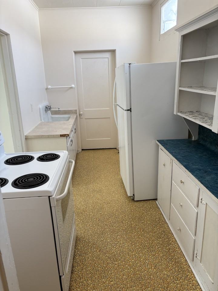 26 E Sebree St #1 - Photo 7 of 10
