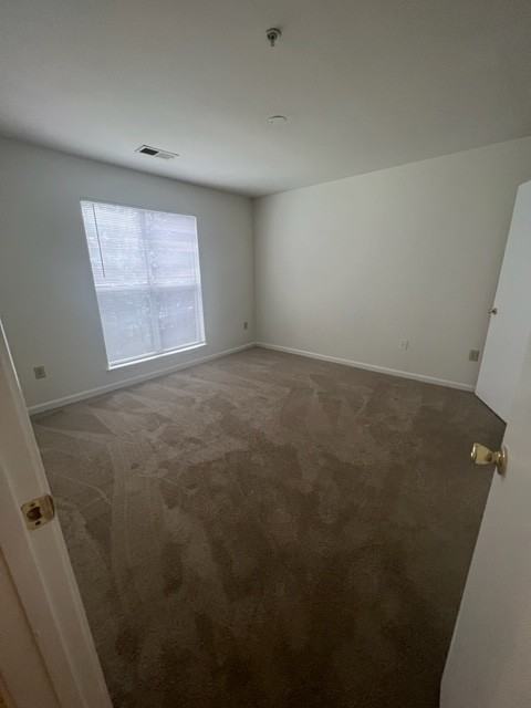 33 Hamiltons Harbor Dr #33-519 - Photo 5 of 6