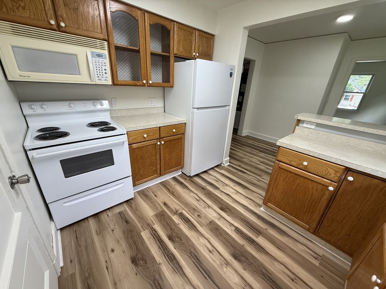 1302 Highland Ave #1 - Photo 6 of 24