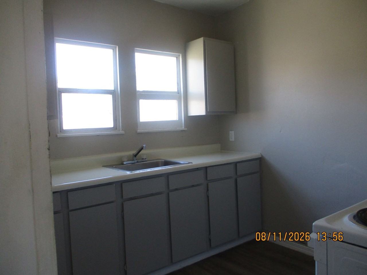 MCDE - 301 W. THIRD - Photo 5 of 10
