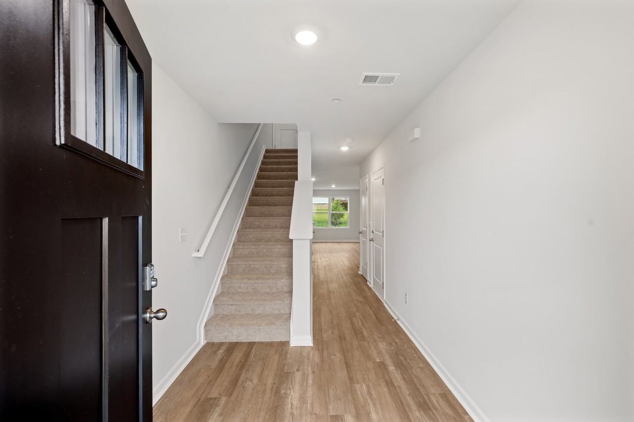 126 Mattie Ct #1 - Photo 2 of 8