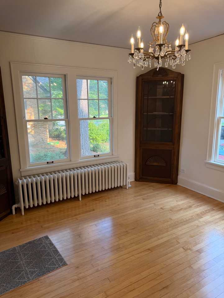 321 Roosevelt Ave #1 - Photo 6 of 50