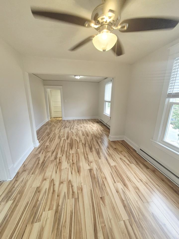 110 Phelps Rd #B - Photo 4 of 26