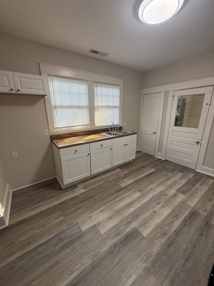 7315 1st Ave S #1 - Photo 7 of 19