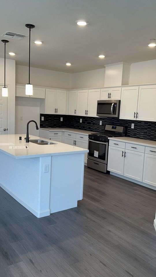 1940 Shady Forest Way #1 - Photo 7 of 26
