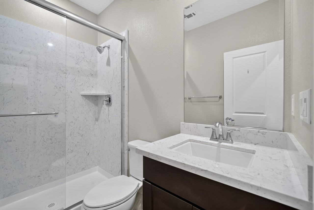 1606 Hidden Creek Ln #1 - Photo 3 of 10