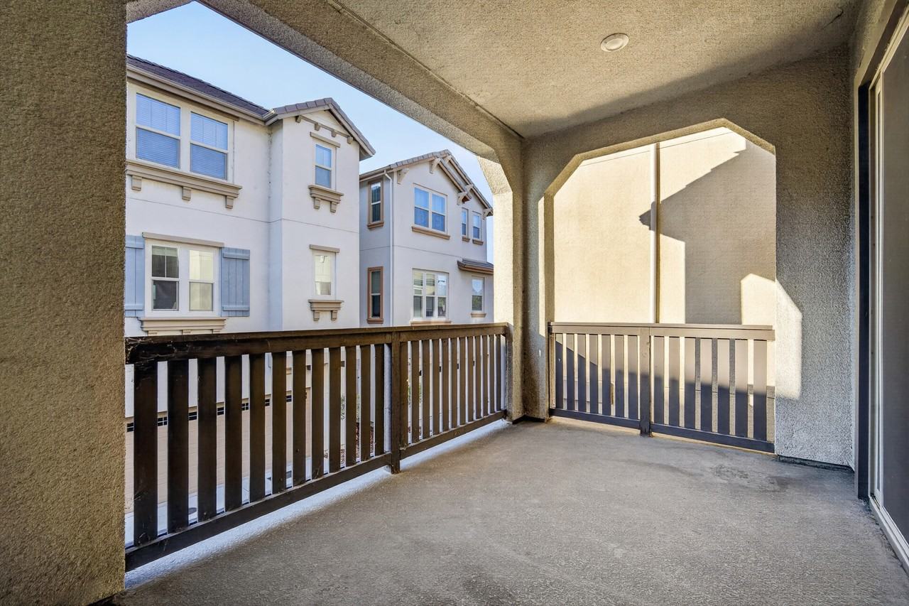 1606 Hidden Creek Ln #1 - Photo 7 of 10