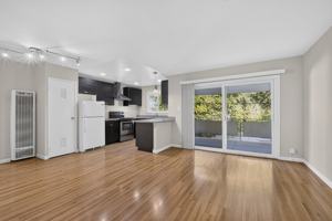featured image of 1815 Ednamary Way #F