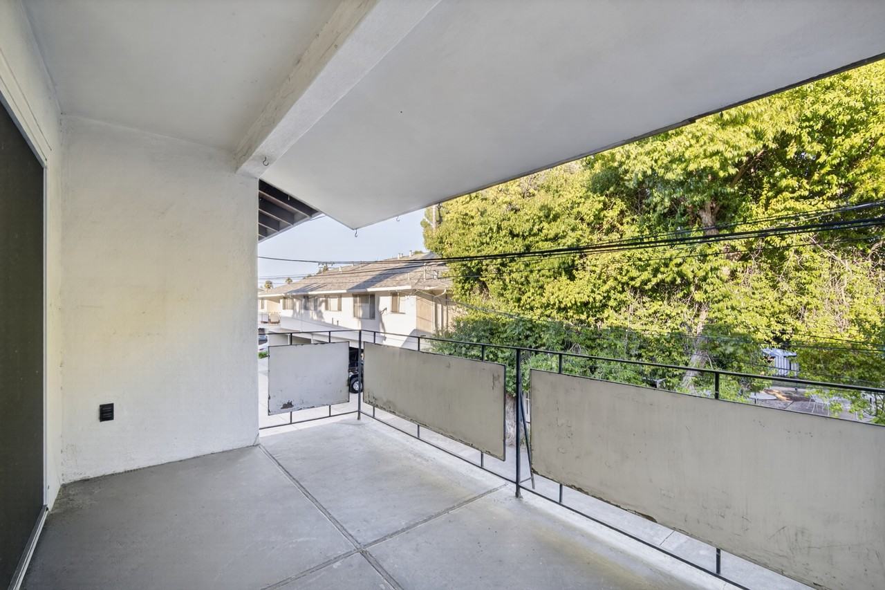 1815 Ednamary Way #F - Photo 7 of 10