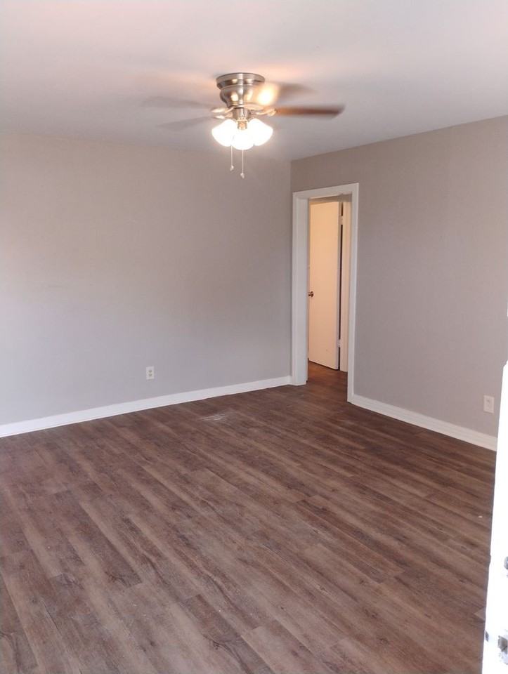 163 Hubbard Dr - Photo 5 of 6