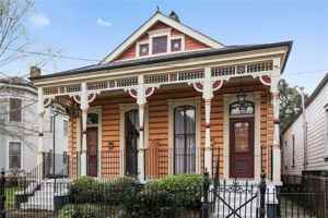 featured image of 227 Bermuda St