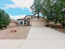featured image of 2811 Desert Sage Ave Sw