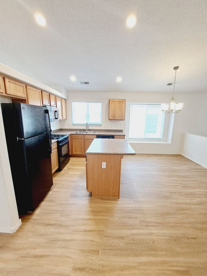 2811 Desert Sage Ave Sw - Photo 6 of 35
