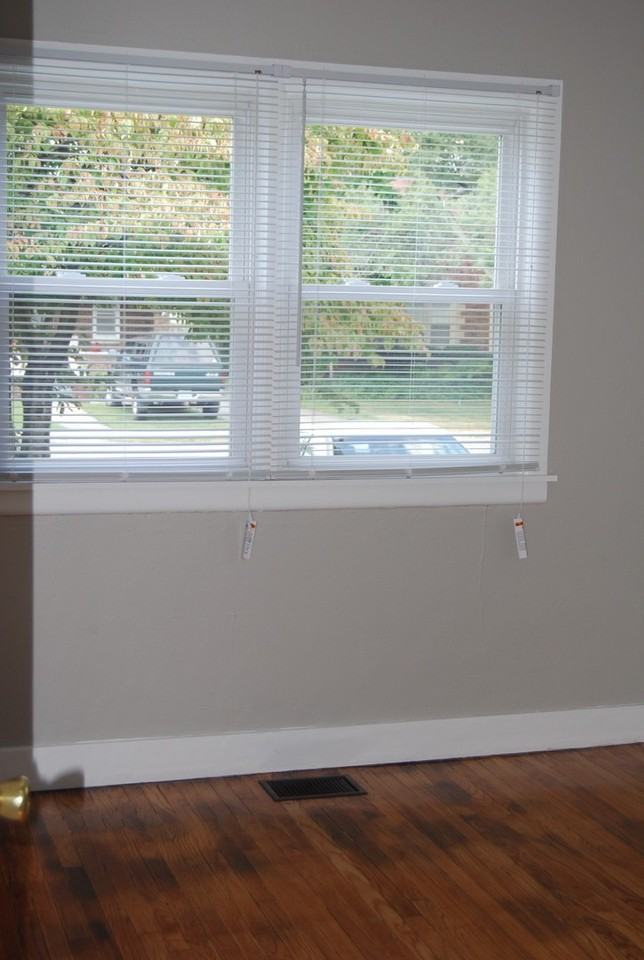 868 Clarks Ln - Photo 7 of 17
