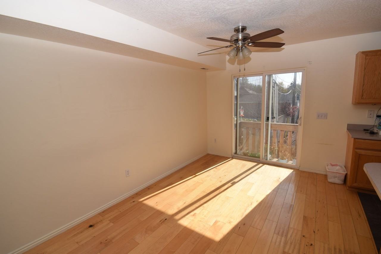 874 E Forest Park Ct - Photo 4 of 13