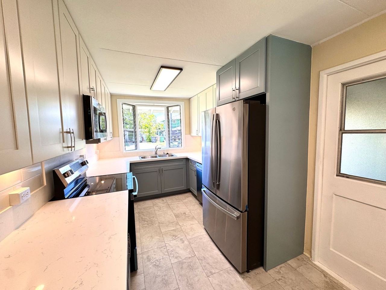 919 Kaipii St - Photo 3 of 19