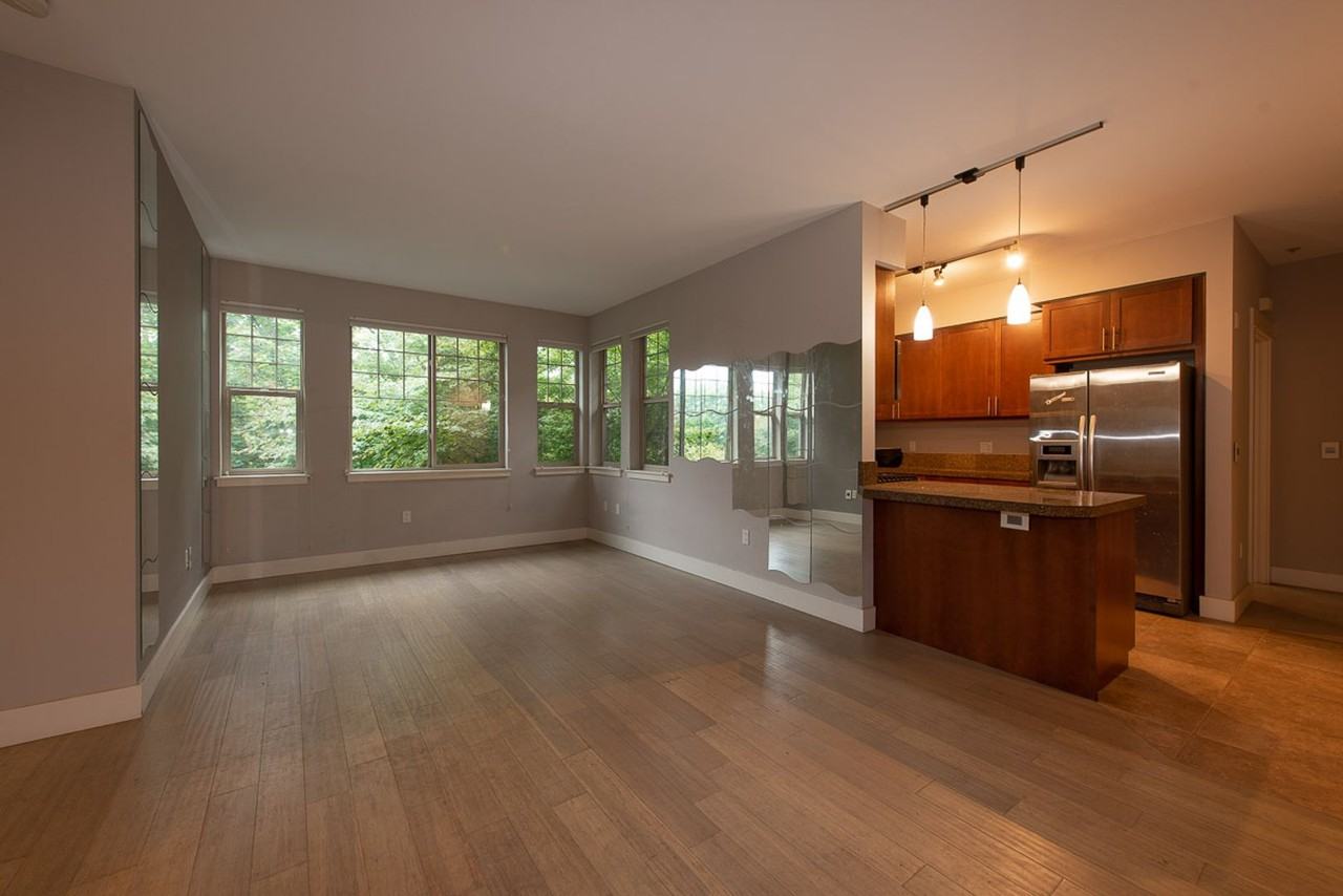 8535 Avondale Rd Ne #A201 - Photo 5 of 16