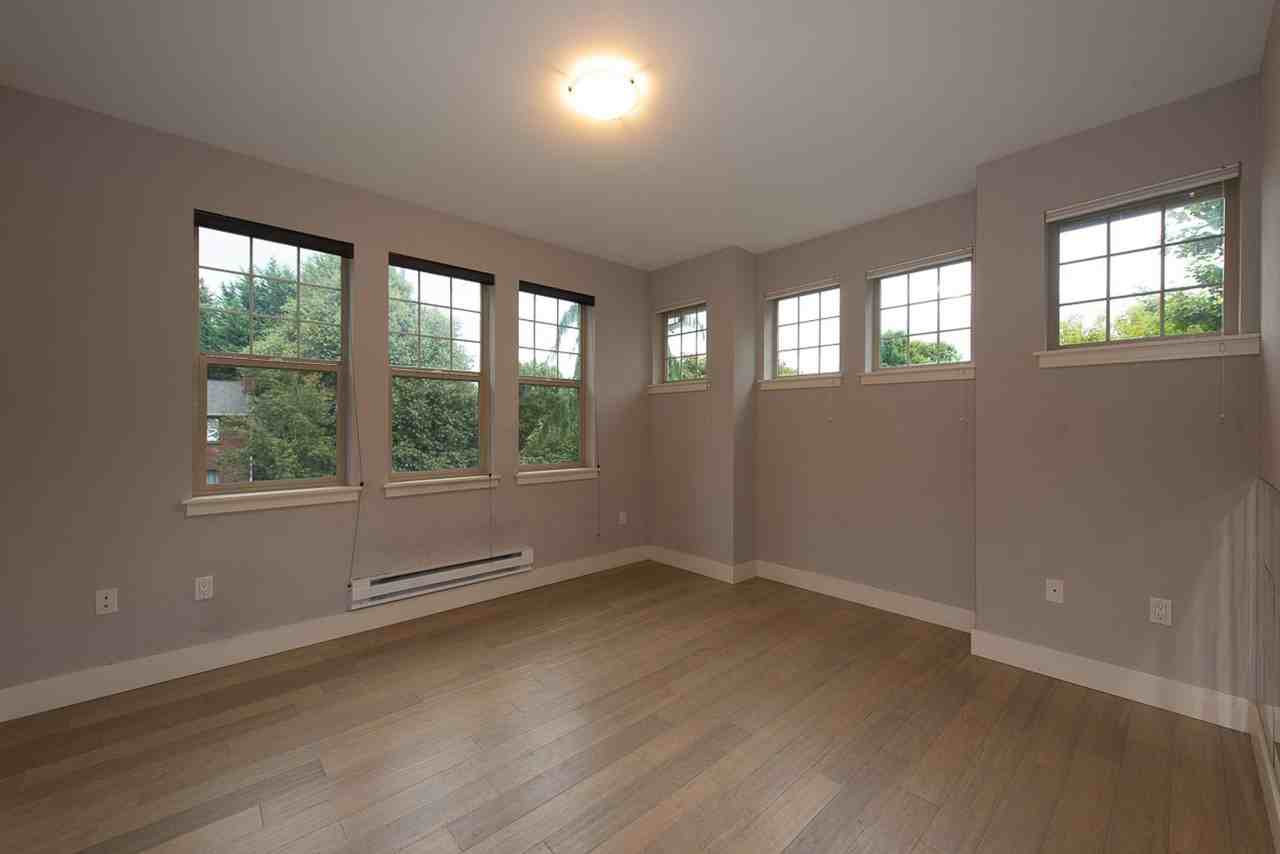 8535 Avondale Rd Ne #A201 - Photo 6 of 16