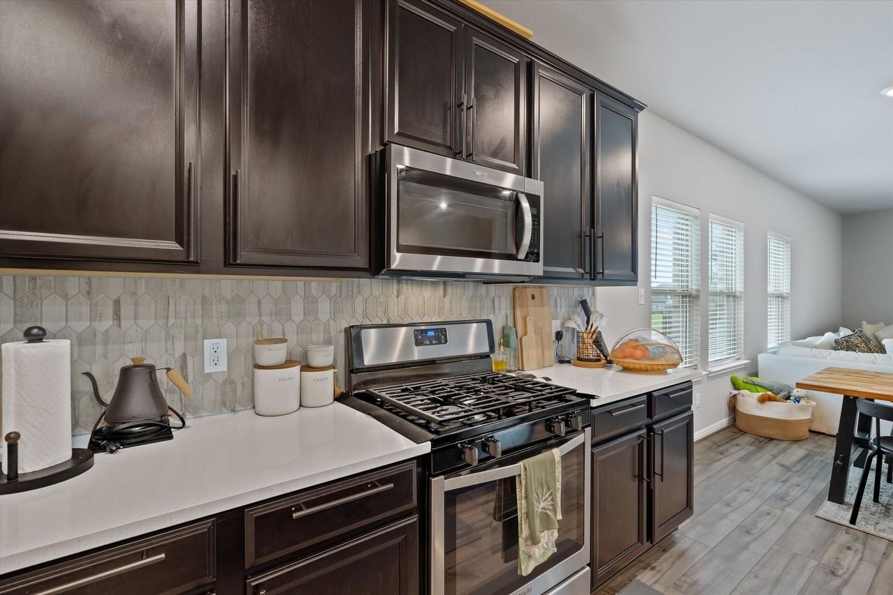 17117 Orinda Ln - Photo 7 of 30