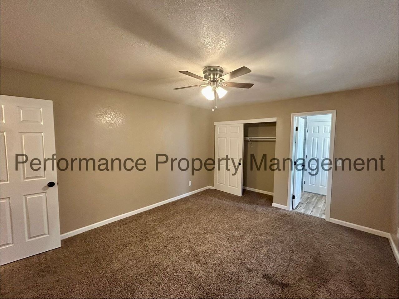 8615 Newgate Ct - Photo 6 of 19