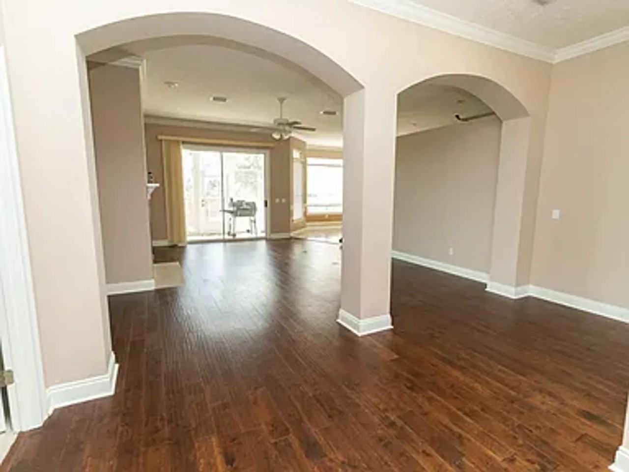 1517 Inverness Rd - Photo 3 of 13