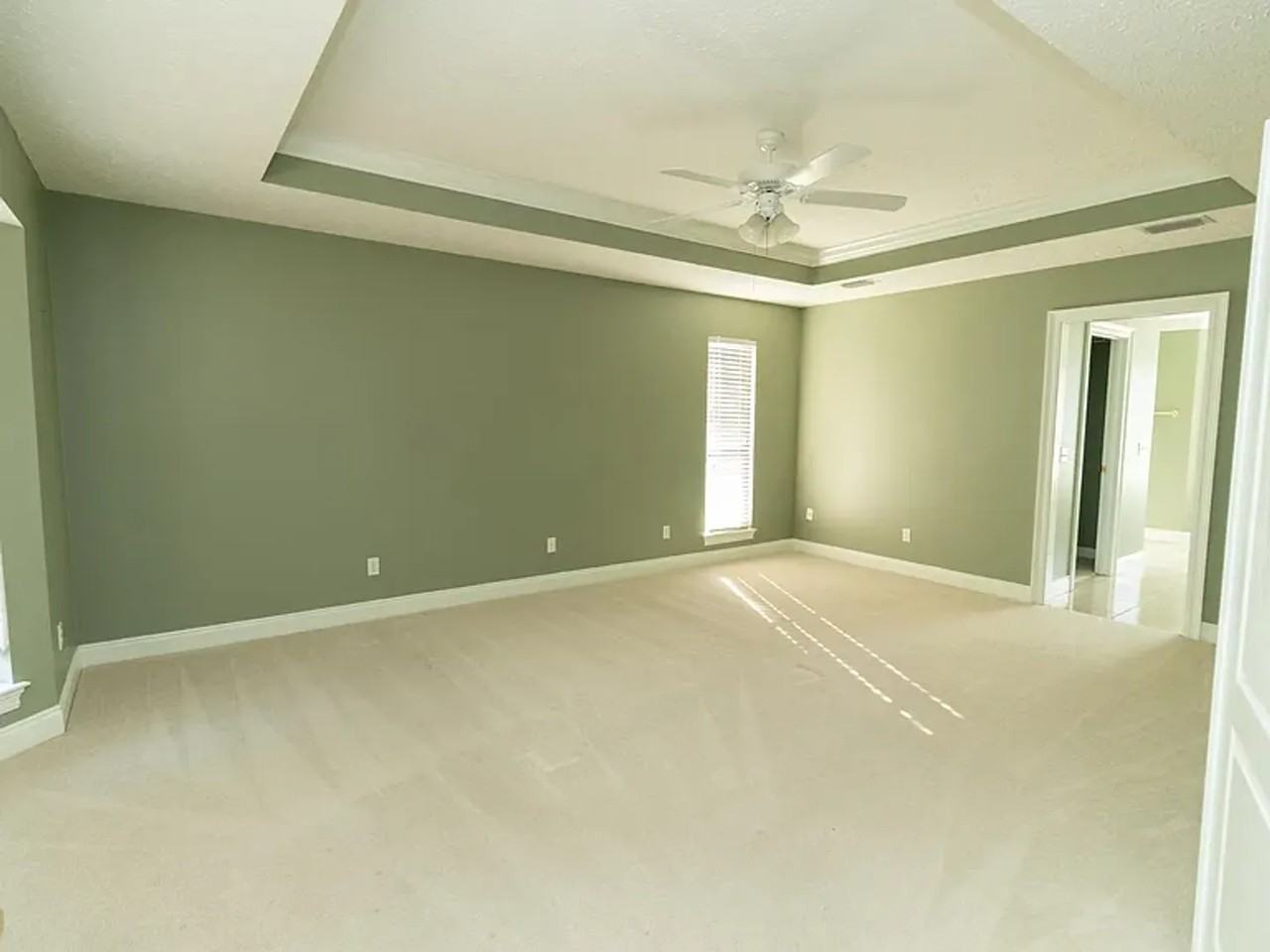 1517 Inverness Rd - Photo 5 of 13